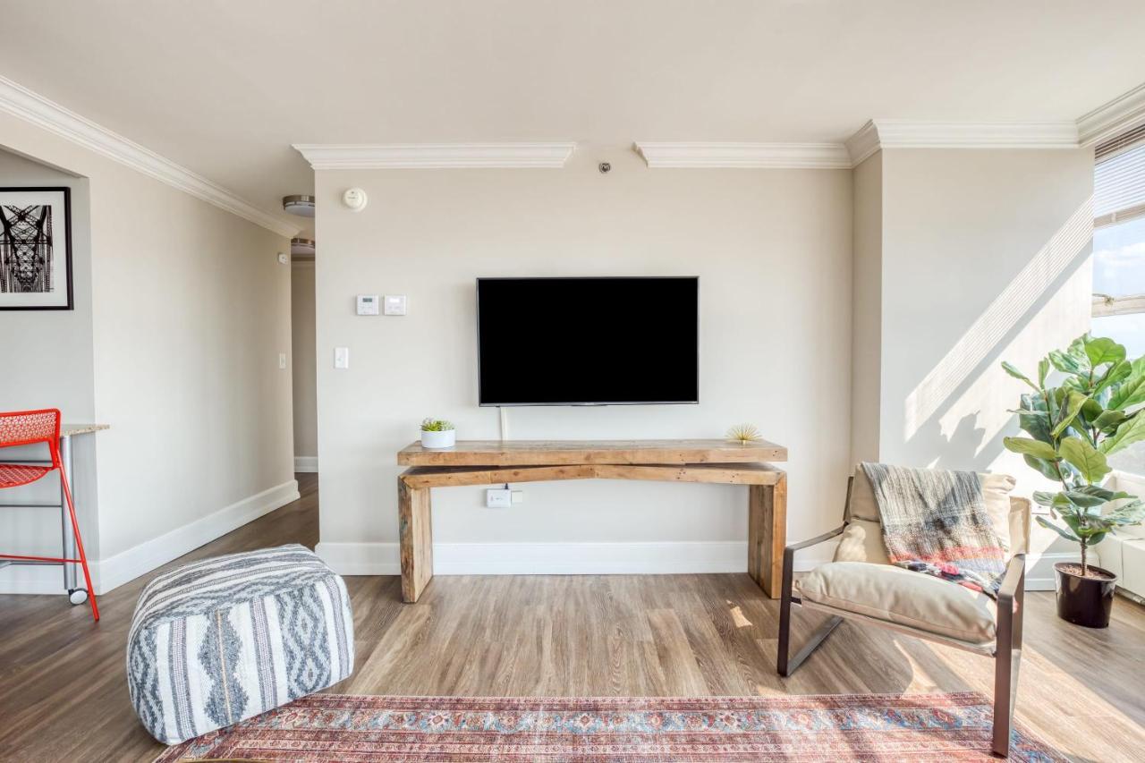 Cozysuites 800 Tower 1Br With Gym! 10 ルイスビル エクステリア 写真